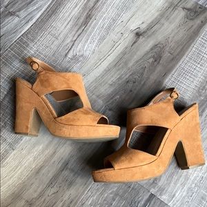 Suede platform sandals